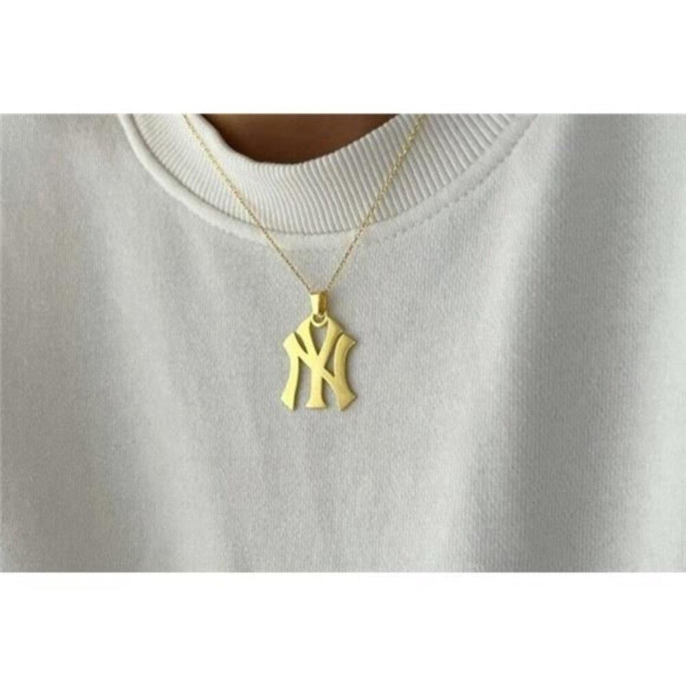 NEW MLB New York Yankees Gold Team‎ Pendant Logo Necklace 20"